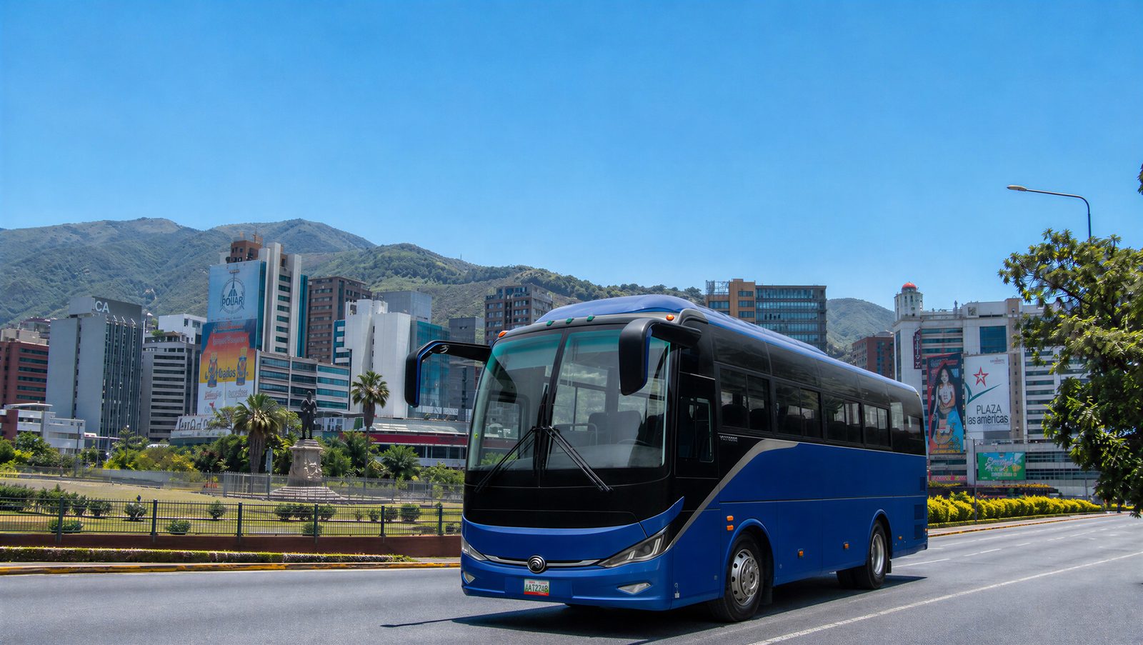 Yutong ZK6729D — Minipullman